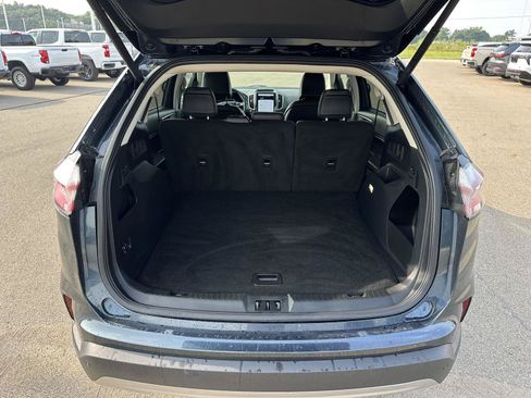 Used 2024 Ford Edge SEL w/ Convenience Package AWD/4WD image 9