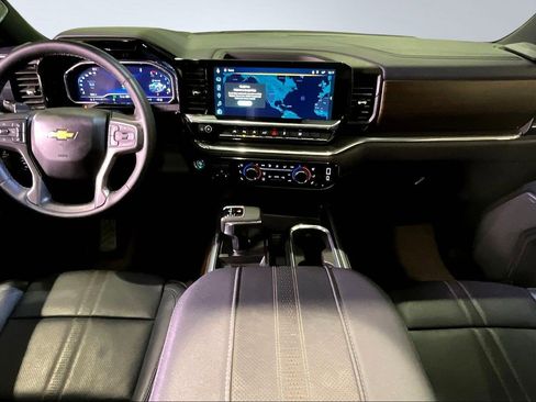 Used 2024 Chevrolet Silverado 1500 High Country image 8
