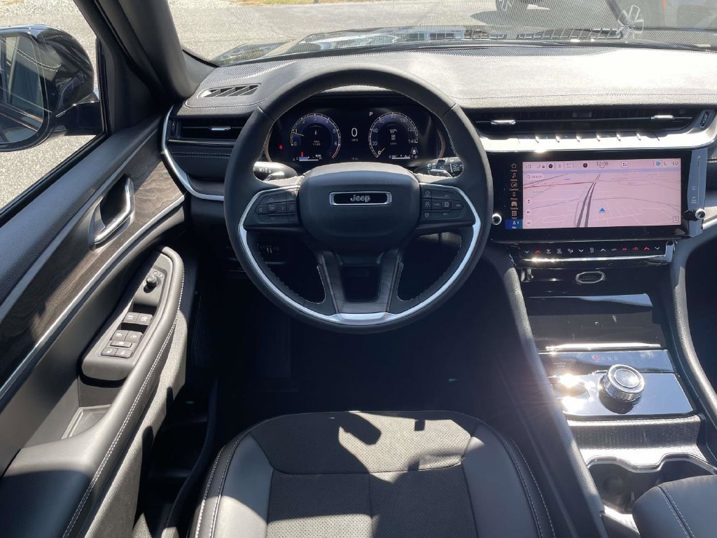 New 2027 Jeep Grand Cherokee 4WD image 21