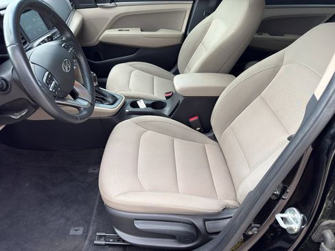 Used 2020 Hyundai Elantra Value Edition w/ Cargo Package (C1) image 11