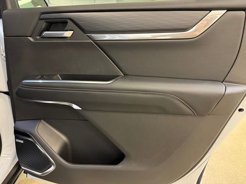 New 2026 GMC Acadia Elevation w/ Elevation Premium Package image 28