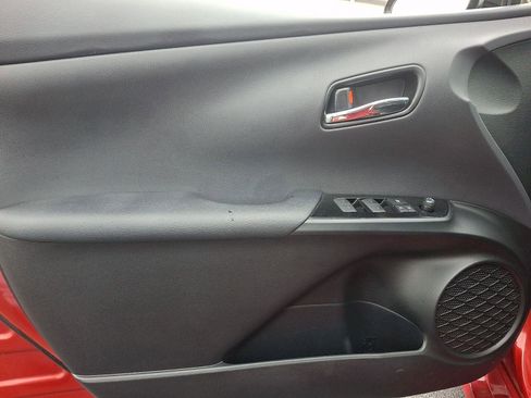 Used 2020 Toyota Prius Prime Limited w/ Carpet Mat Package FWD image 12