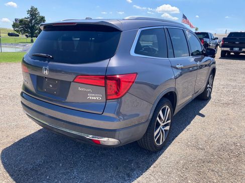 Used 2017 Honda Pilot Touring image 9