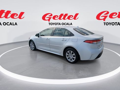 Used 2024 Toyota Corolla LE image 6