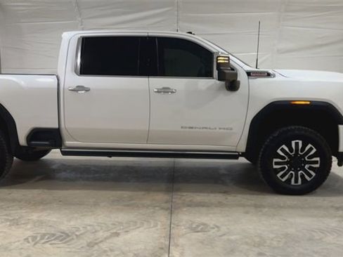 Certified 2023 GMC Sierra 2500 Denali w/ Denali Ultimate Package image 9