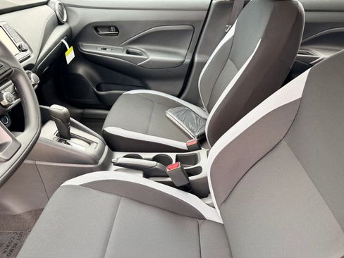 New 2025 Nissan Versa S w/ Trunk Package image 19