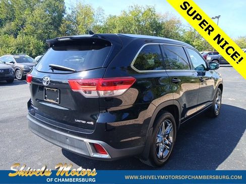 Used 2018 Toyota Highlander Limited Platinum image 6
