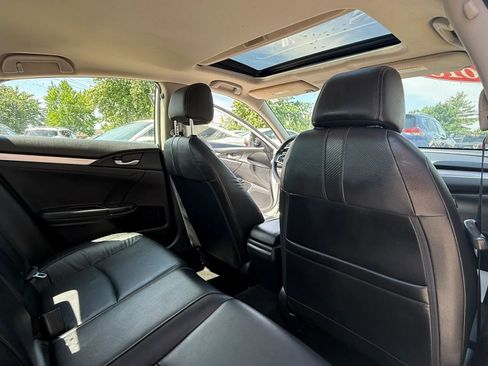 Used 2018 Honda Civic EX-L image 11