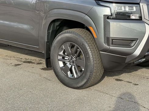 New 2026 Nissan Frontier SV w/ Tow Package image 7