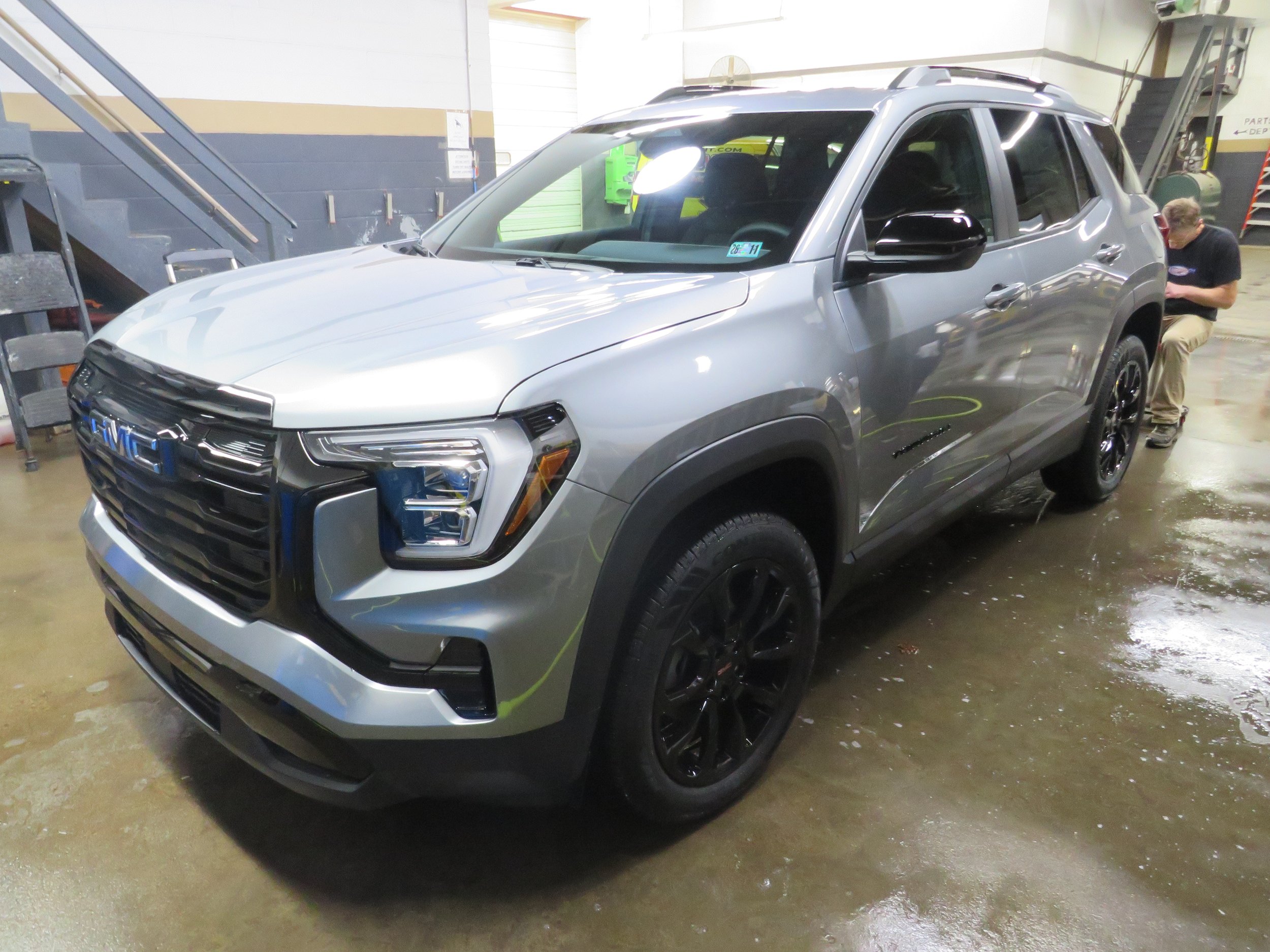 New 2026 GMC Terrain Elevation w/ Black Edition AWD/4WD image 3