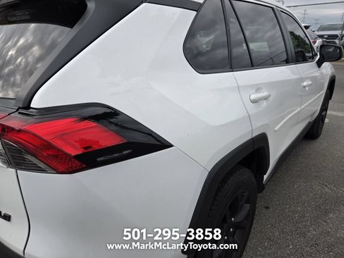 Used 2024 Toyota RAV4 LE FWD image 10