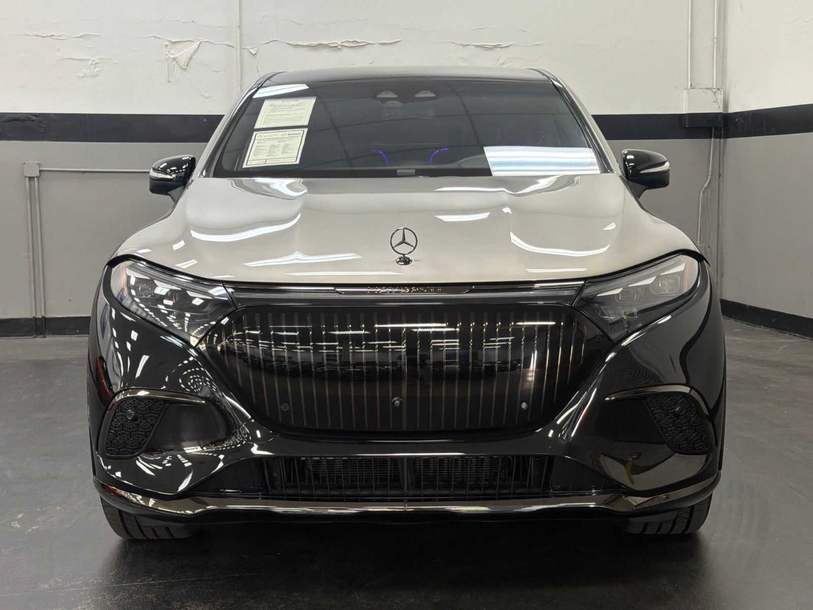 Used 2024 Mercedes-Benz Maybach EQS 680 4MATIC image 4