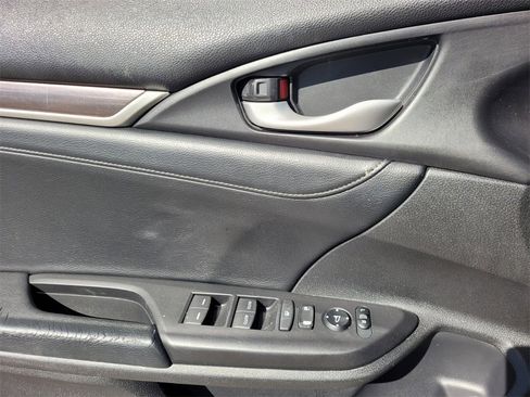 Used 2019 Honda Civic EX-L image 21