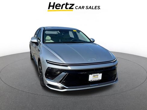 Used 2025 Hyundai Sonata SEL image 1