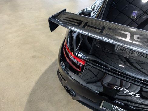 Used 2019 Porsche 911 GT2 RS w/ Weissach Package RWD image 17