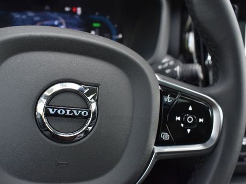 New 2025 Volvo XC60 T8 Plus w/ Protection Package Premier image 29