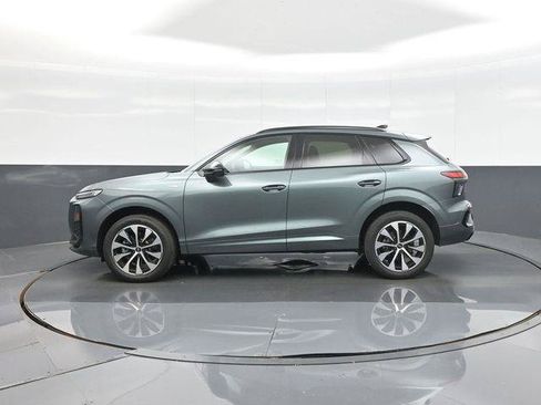 New 2026 Audi Q3 quattro 2.0T AWD/4WD image 4