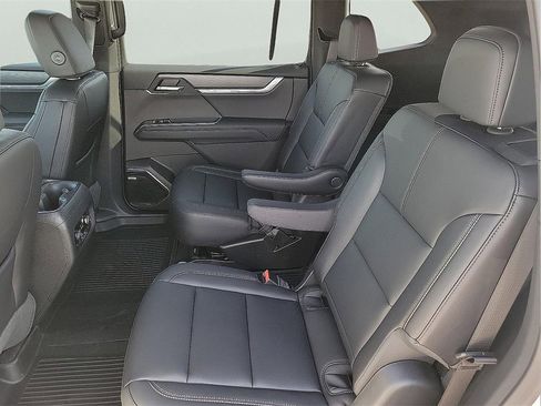 New 2026 GMC Acadia Elevation w/ Black Edition image 13