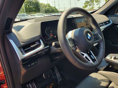New 2026 BMW X1 xDrive28i w/ Technology Package AWD/4WD image 7