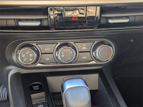 Used 2025 Nissan Kicks S image 19