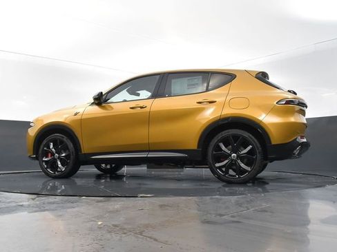 New 2024 Dodge Hornet R/T image 70