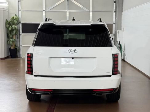 Used 2026 Hyundai Palisade Calligraphy AWD/4WD image 4