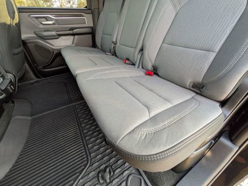 Used 2021 RAM 1500 Big Horn image 29