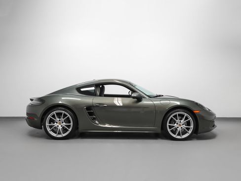 Certified 2025 Porsche 718 Cayman RWD image 13