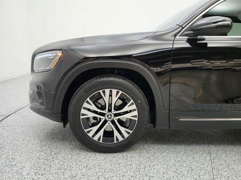 Used 2024 Mercedes-Benz GLB 250 image 20