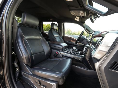 Used 2022 Ford F150 Lariat w/ Equipment Group 502A High AWD/4WD image 41