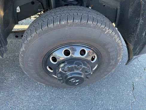 Used 2024 RAM 3500 Laramie w/ Night Edition image 7