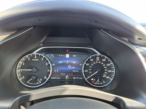 Used 2023 Nissan Murano Platinum w/ Cargo Package FWD image 22
