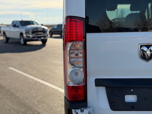 Used 2022 RAM ProMaster 2500 image 10
