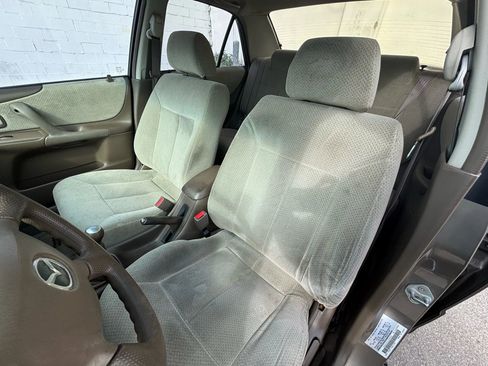 Used 2000 MAZDA Protege DX image 20