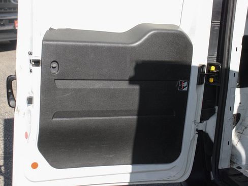 Used 2021 RAM ProMaster City Tradesman image 12