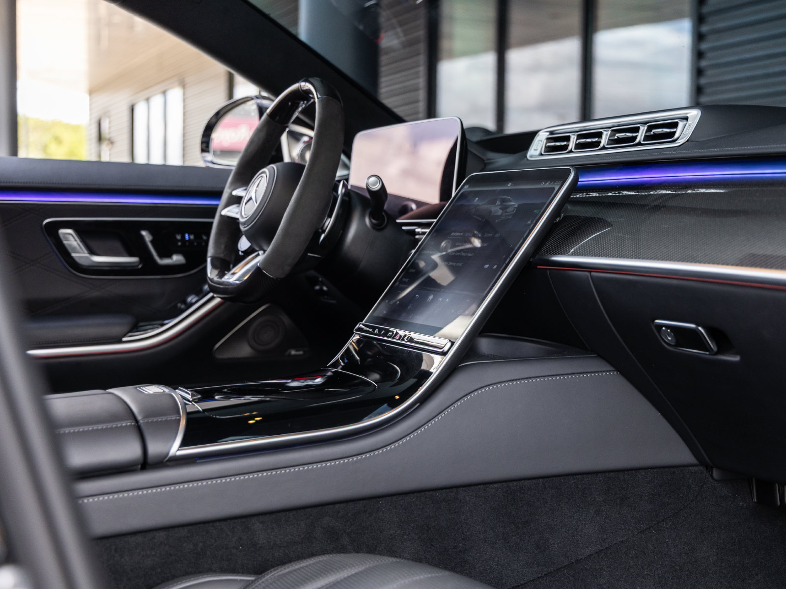 Used 2024 Mercedes-Benz S 63 AMG S image 48