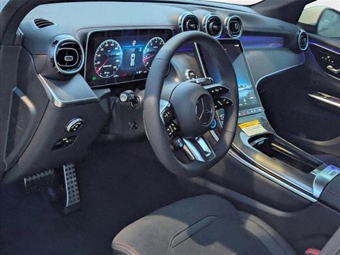 New 2025 Mercedes-Benz GLC 43 AMG 4MATIC image 3