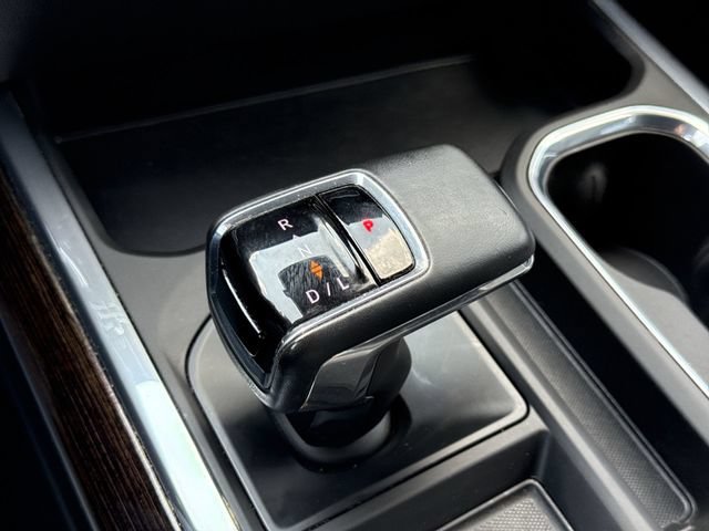 Certified 2024 GMC Sierra 1500 Elevation w/ LPO, Elevation Black Package AWD/4WD image 15
