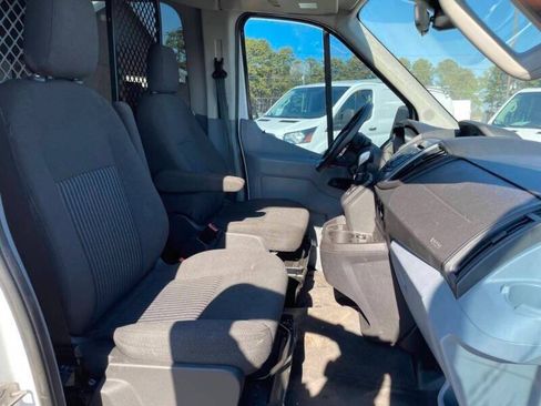 Used 2018 Ford Transit 150 XLT RWD image 9