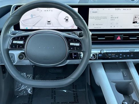 Used 2023 Hyundai Ioniq 6 SEL image 12