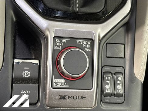 Used 2022 Subaru Forester Limited AWD/4WD image 21