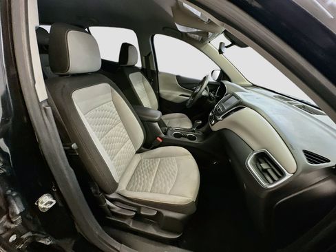 Used 2018 Chevrolet Equinox LS FWD image 31