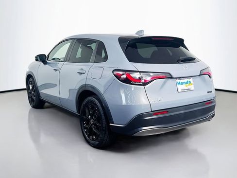 Used 2024 Honda HR-V Sport image 7