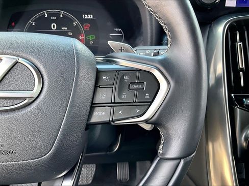 Used 2023 Lexus LX 600 4WD w/ Appearance Package image 22