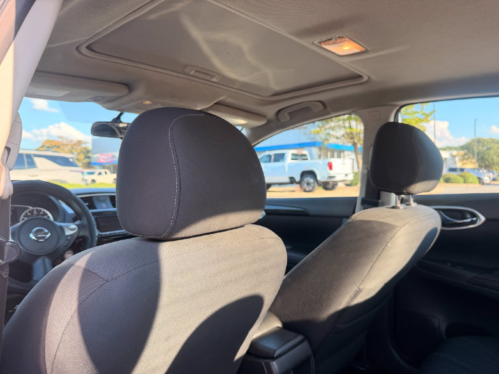Used 2017 Nissan Sentra SV w/ Style Package FWD image 17