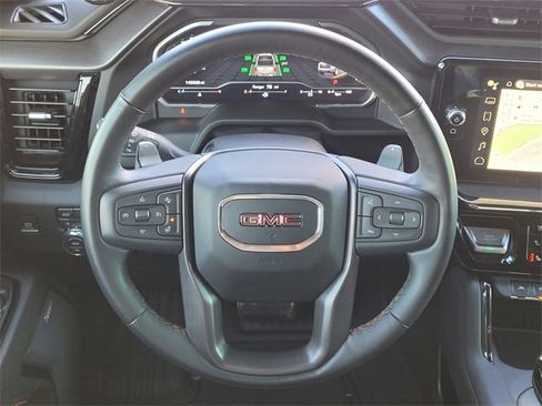 Used 2023 GMC Sierra 1500 AT4 w/ Technology Package image 10