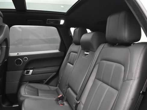 Used 2019 Land Rover Range Rover Sport HSE AWD/4WD image 9