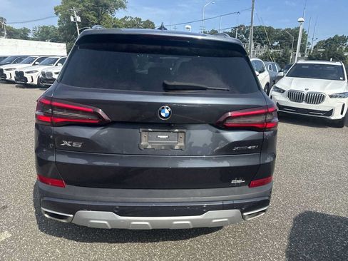 Used 2022 BMW X5 xDrive40i w/ Premium Package AWD/4WD image 6