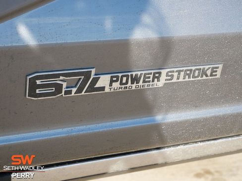 New 2026 Ford F250 Platinum w/ FX4 Off-Road Package image 12