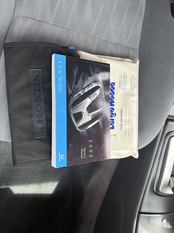 Used 2005 Honda Civic LX image 32